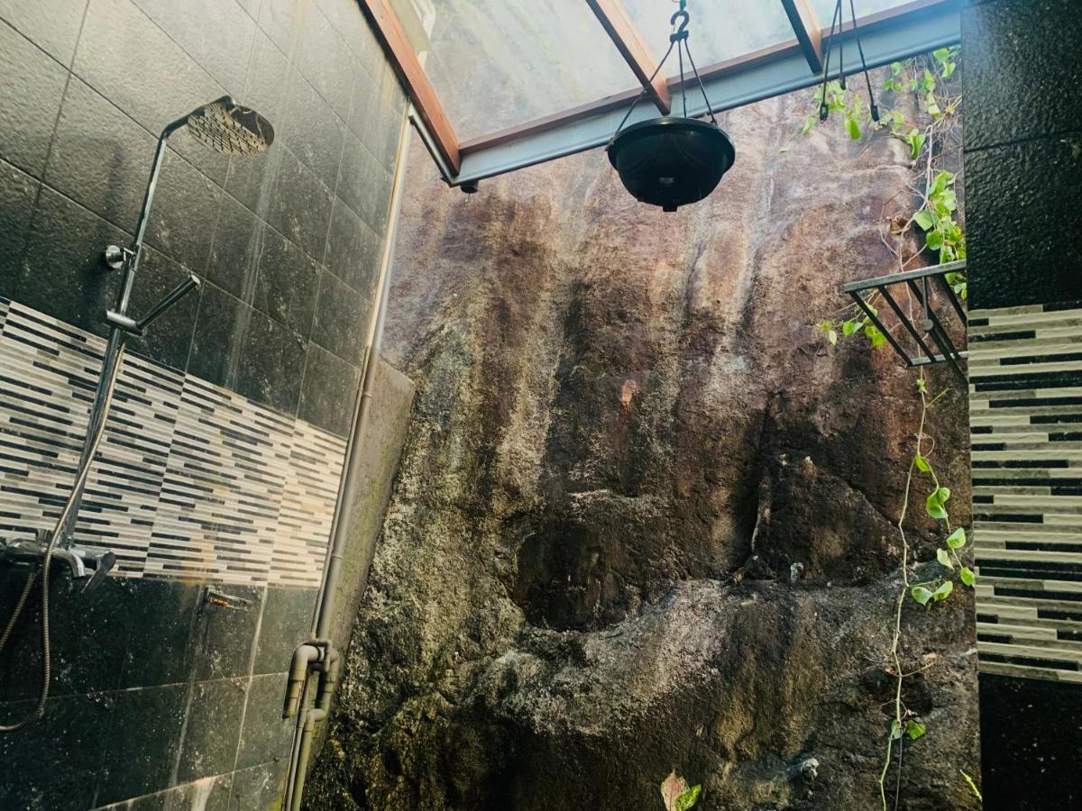 Jungle City Hostel Galle Kültér fotó